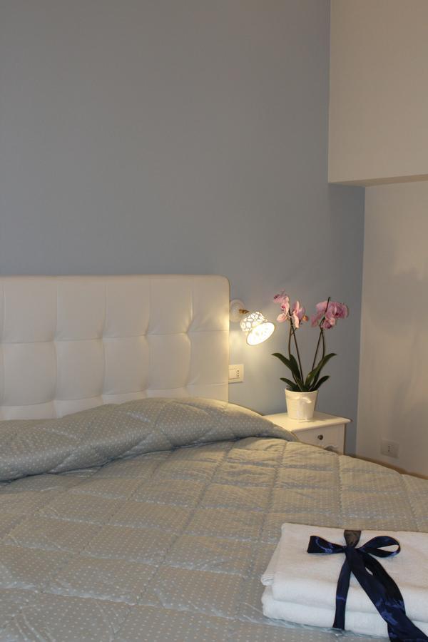 B&B Palazzo Rochira กาสเตลลาเนตา ภายนอก รูปภาพ