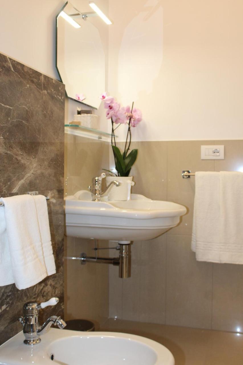 B&B Palazzo Rochira กาสเตลลาเนตา ภายนอก รูปภาพ