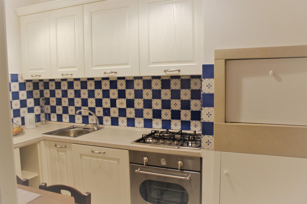 B&B Palazzo Rochira กาสเตลลาเนตา ภายนอก รูปภาพ